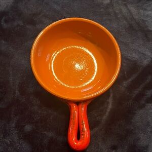 De Silva terracotta soup bowl red glaze pottery crock Italy handle